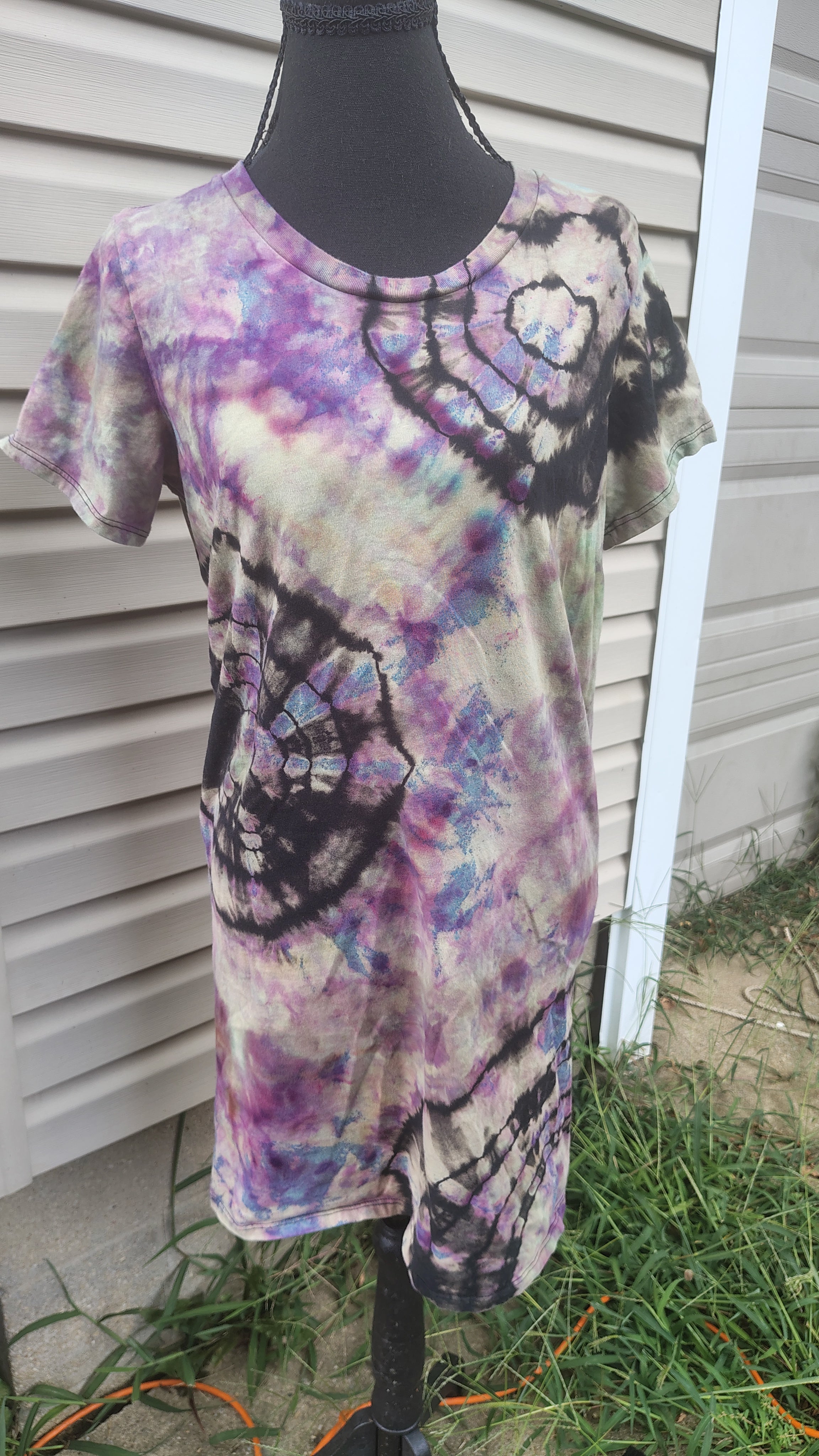 Moonlit Amethyst Geode Dress – Adult XL – Handmade Ice Dye