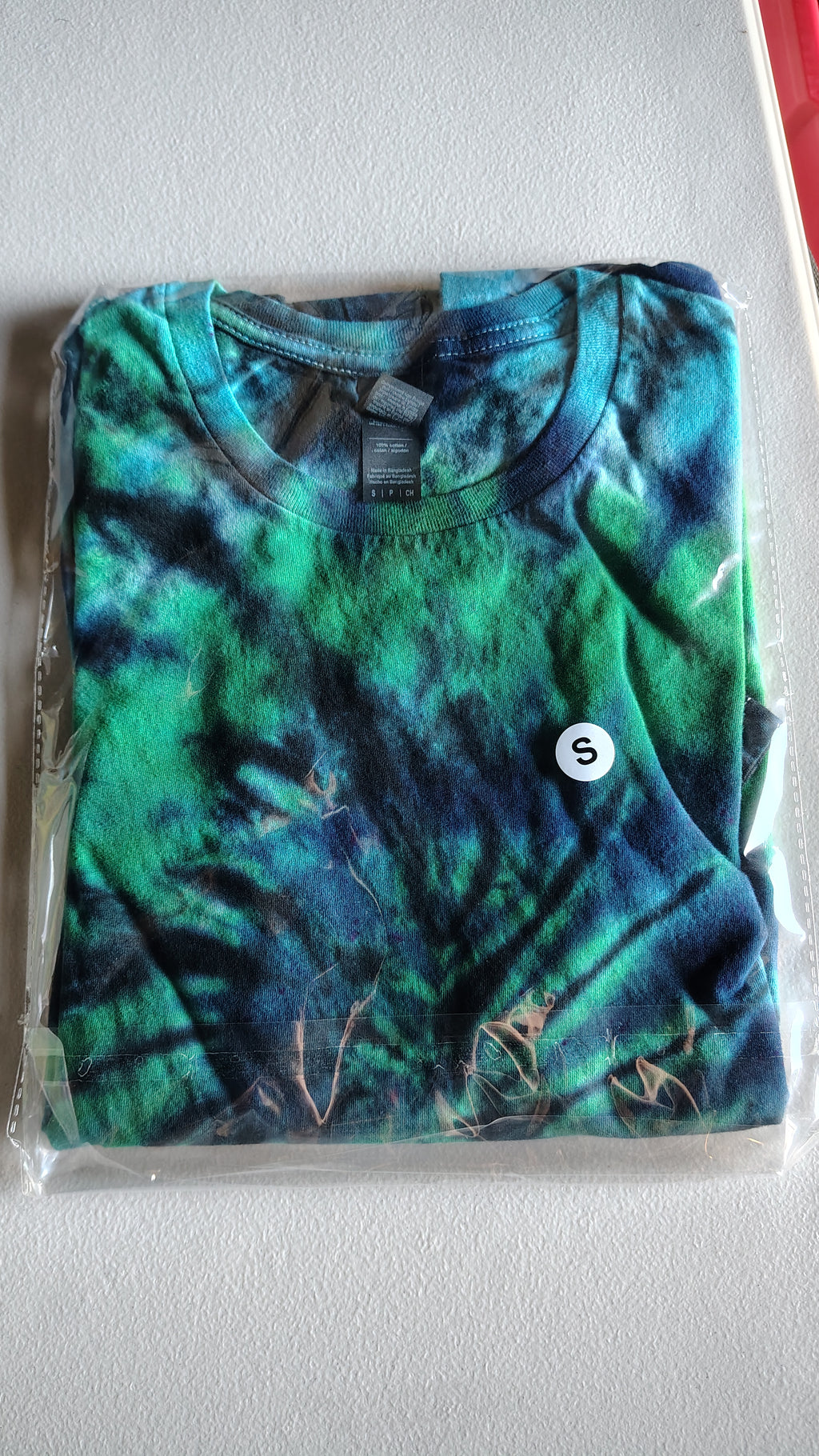 Teal & Navy Tie Dye Shirt – Adult Small – Handmade Spiral Tee – Gildan Softstyle