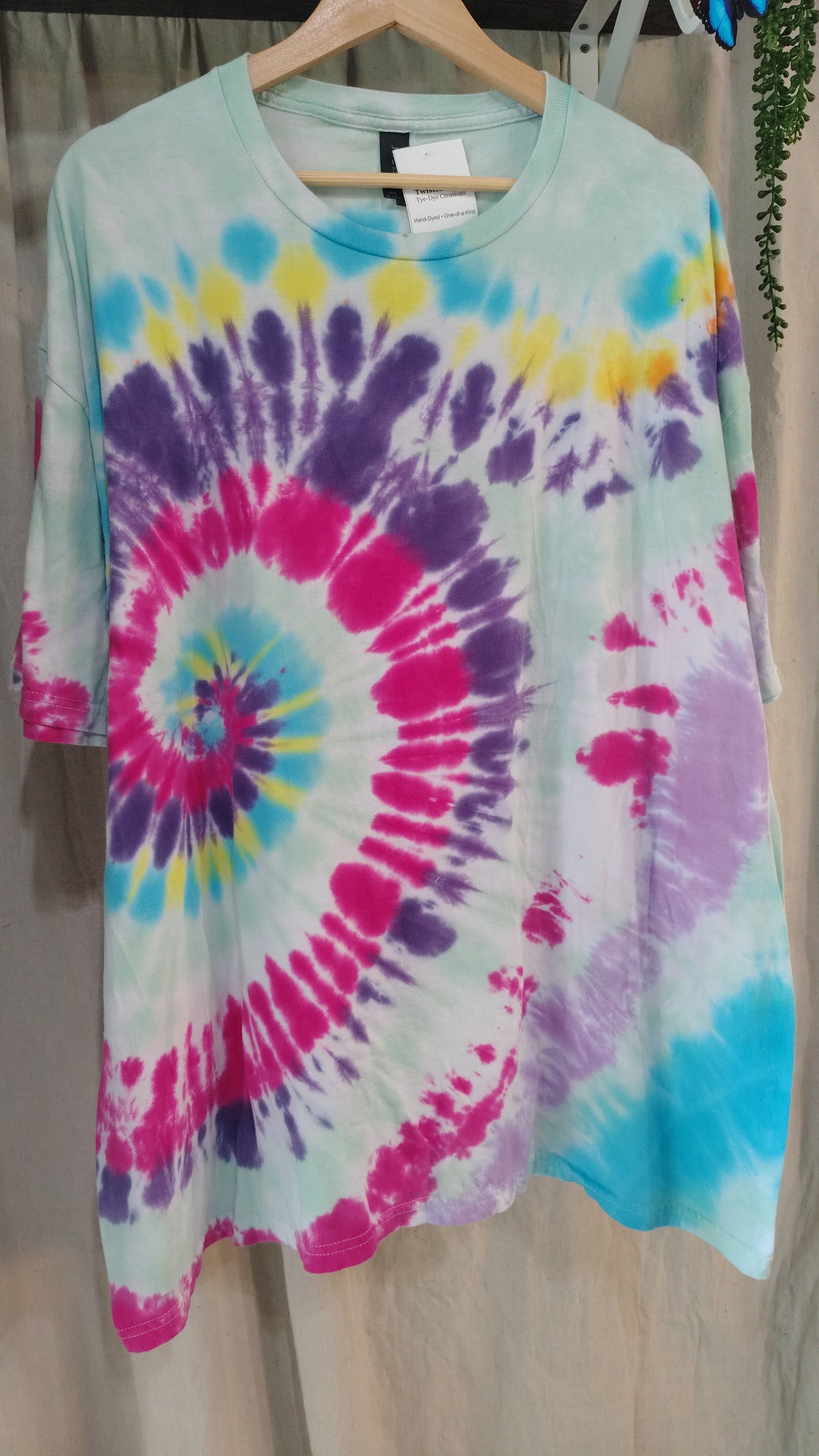 Bubblegum Twist - Adult 3X - Handmade Tie-Dye
