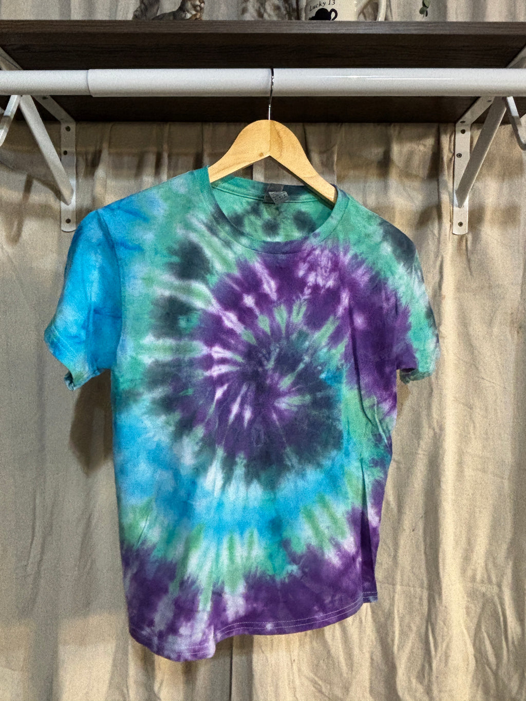 Bold Spiral Tie-Dye Shirt - Youth M
