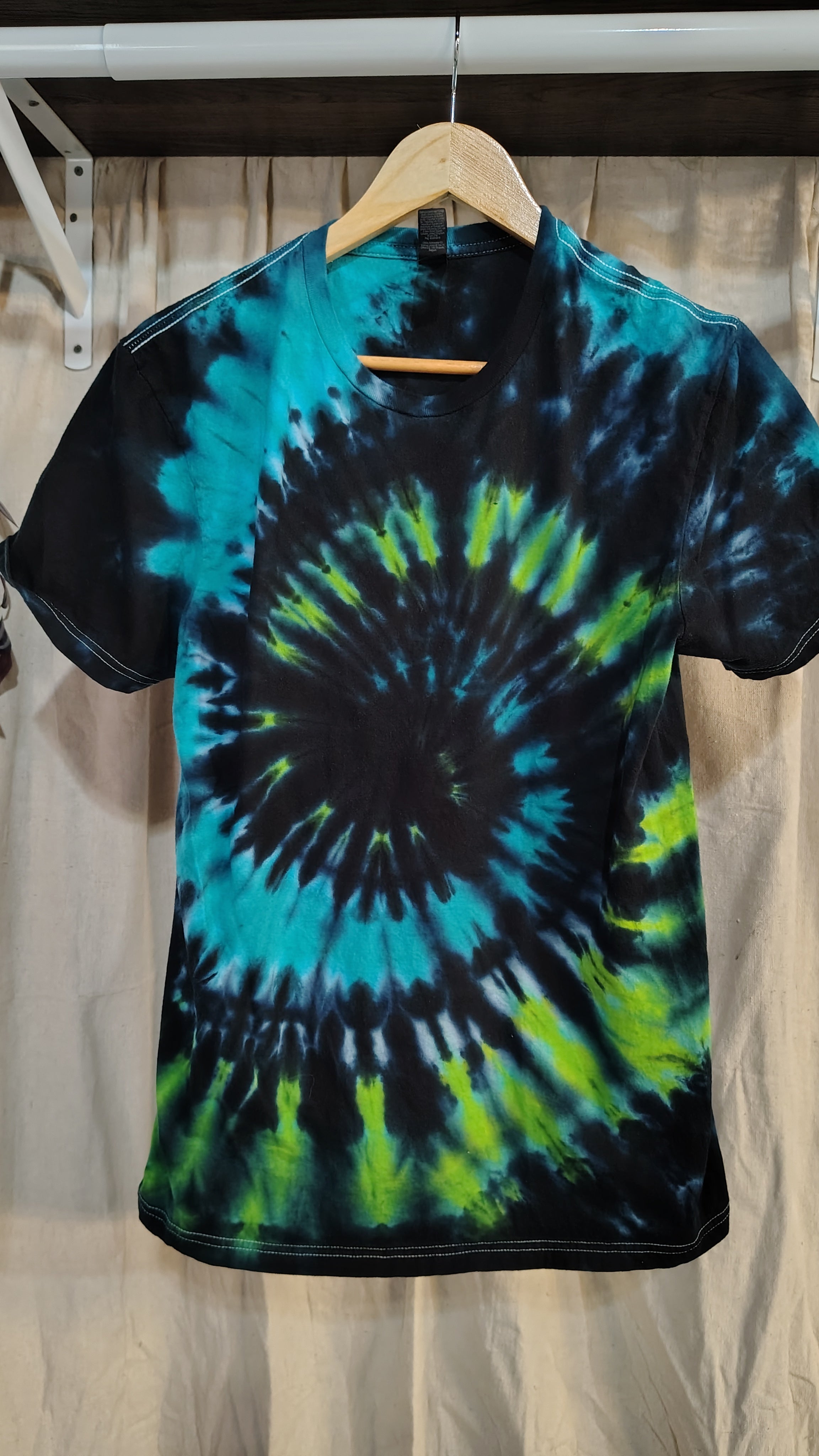 Emerald Lagoon Spiral - Adult M - Handmade Tie-Dye