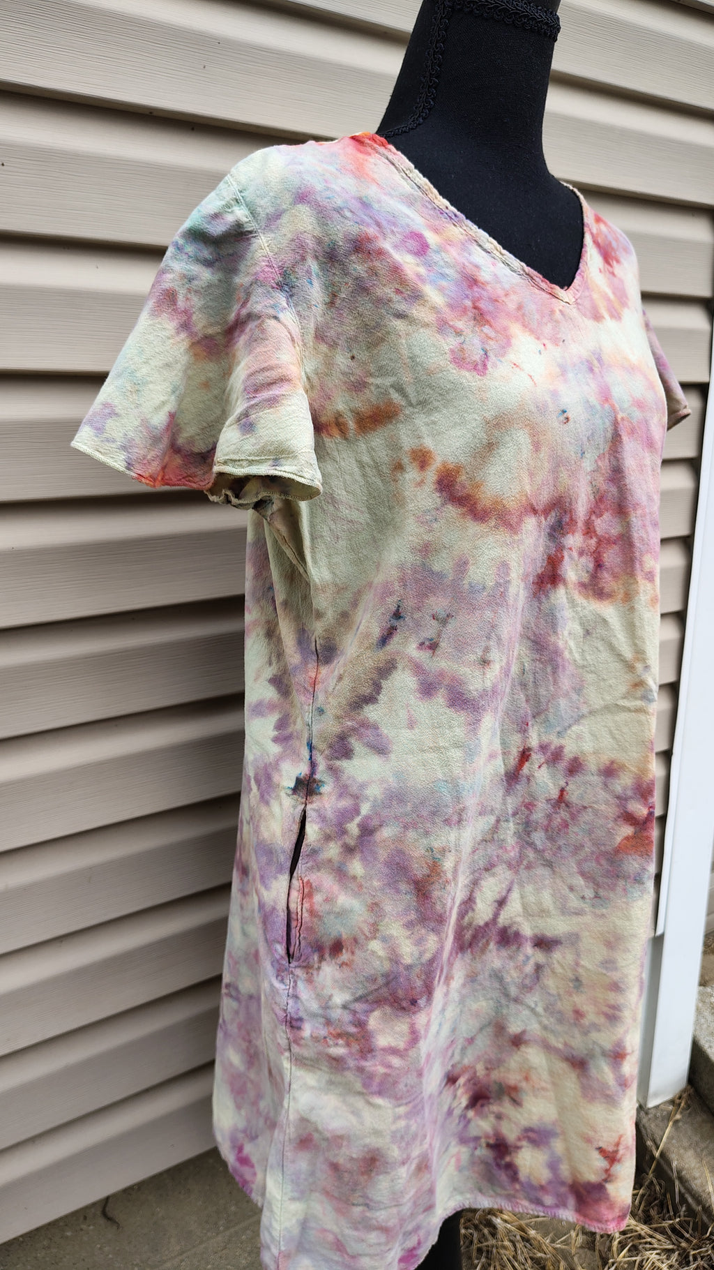 Earthen Cloud Dress – Adult M – Handmade Ice-Dye V-Neck